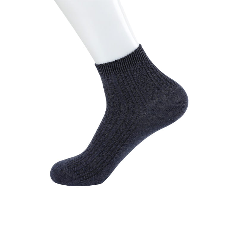 Solatium fortuitum duplex acus feminae bombacio tibialia skeina manus serici sutura navicula socks