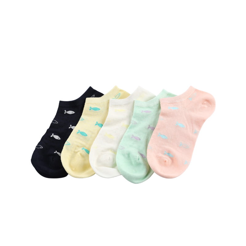 Casual et commodus super piscem sericum mollem florem manus sutura socks feminae navi