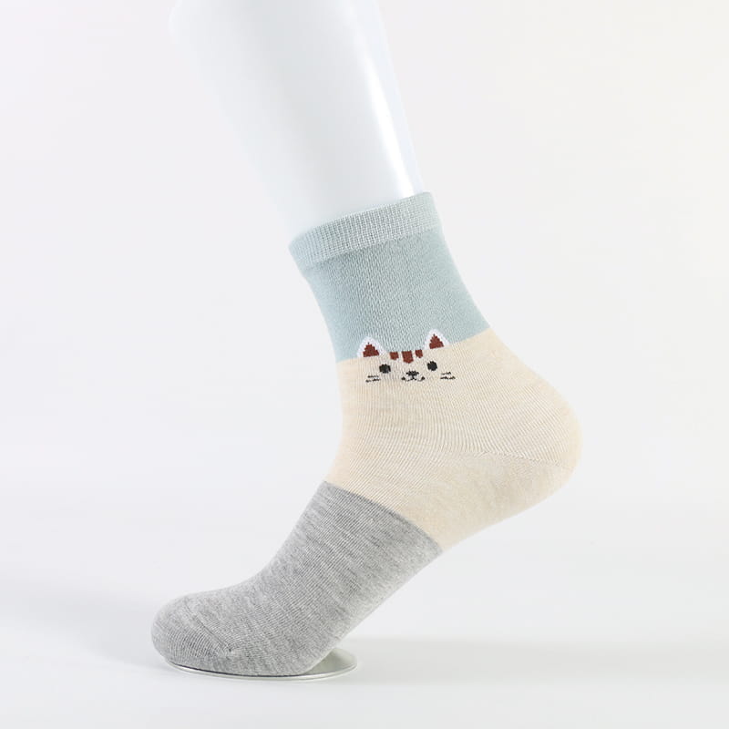 Fashion Cartoon Cat Spun Silk Jacquard Super Soft Lady Socks