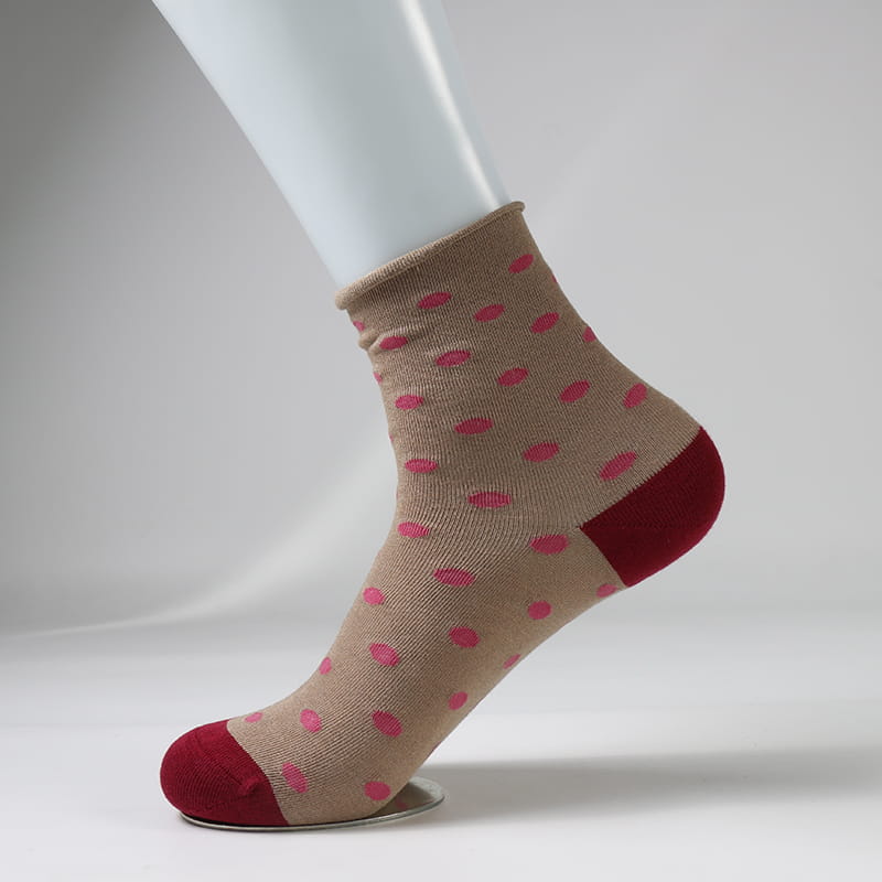 Fashion Dot Spun Silk Jacquard Super Soft Lady Socks