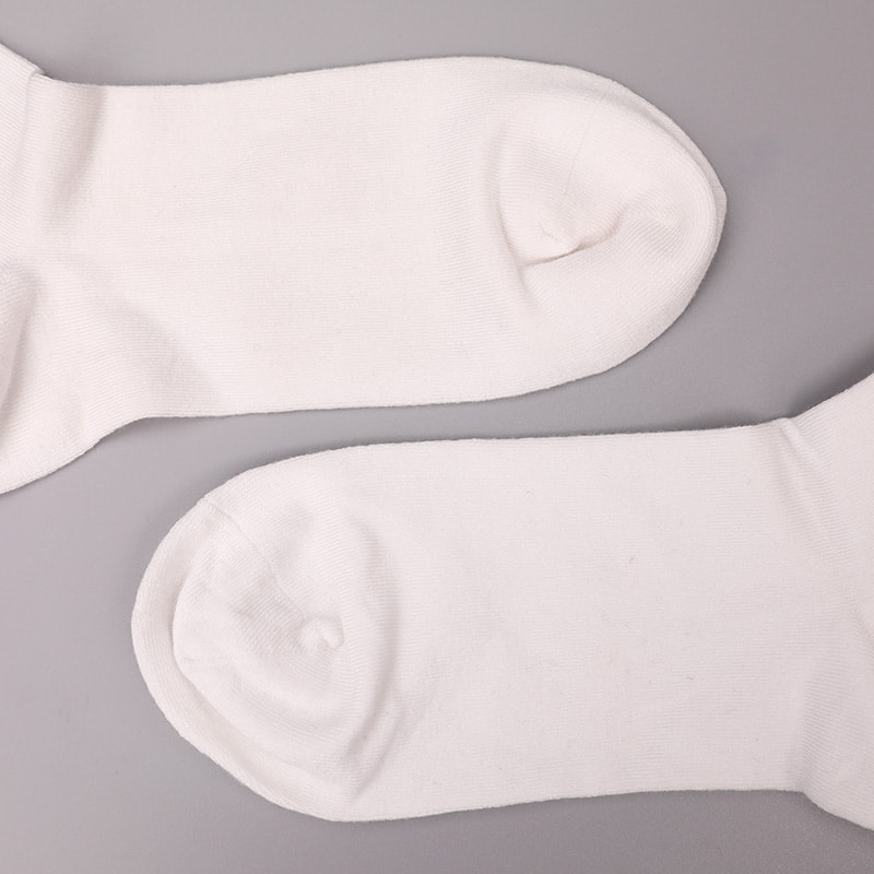 Mollis sericum nylon involvit spandex imitatio 3D typis jacquard manu sutilis autumni et hiemis socks WSD2850