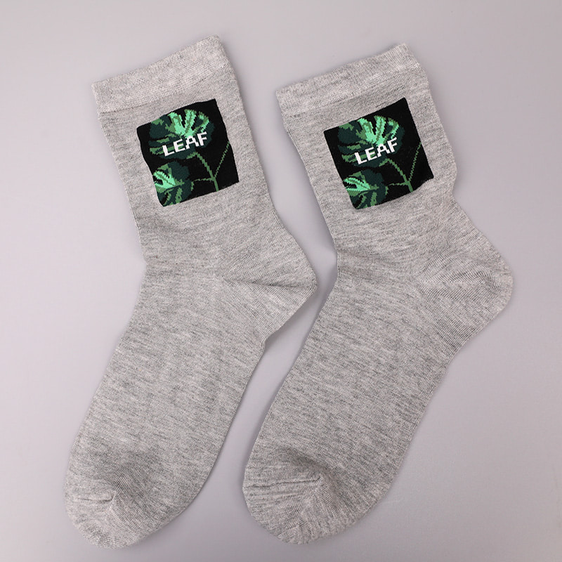 Mollis sericum nylon involvit spandex imitatio 3D typis jacquard manu sutilis autumni et hiemis socks WSD2850