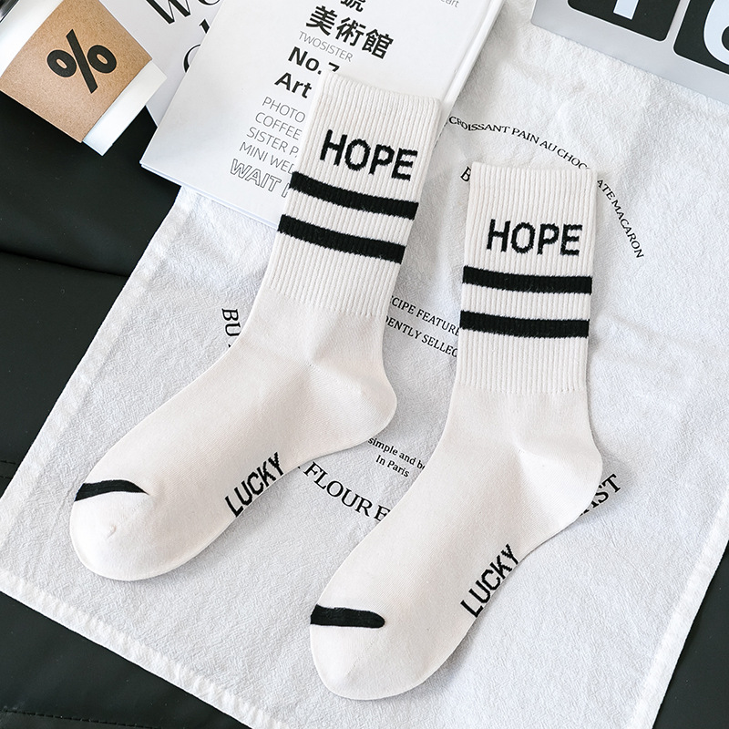 Unisex men mulieres humilis MOQ currit skate sneaker consuetudo ludis gallus platea gerunt socks