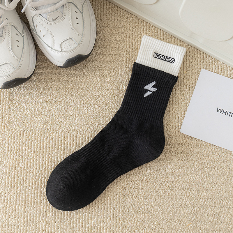 cotton currens sneaker high quality custom skateboard sport socks custom logo